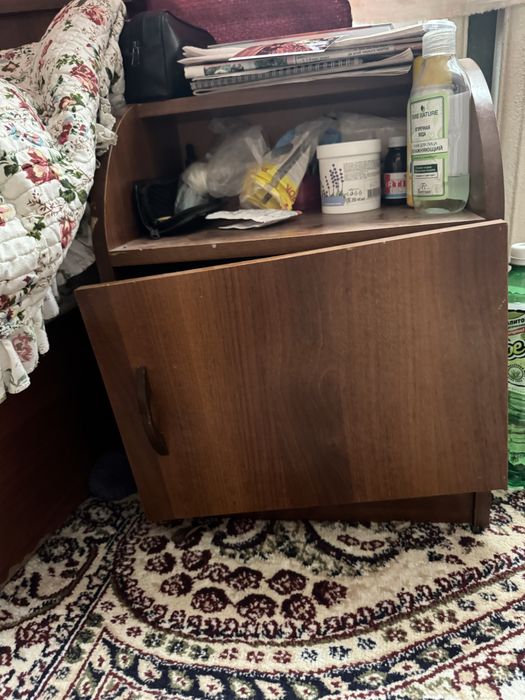 Spalniy mebel sotiladi