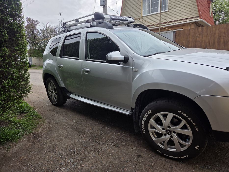 Продам рено дастера