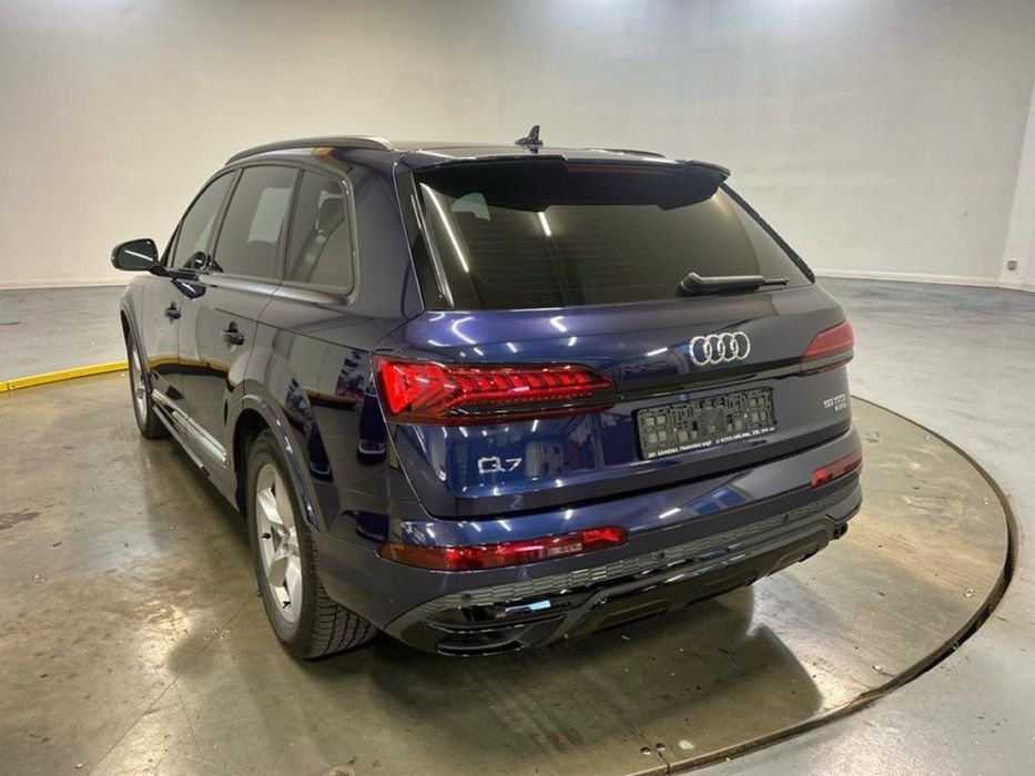 AUDI Q7 2023 — imagine 5
