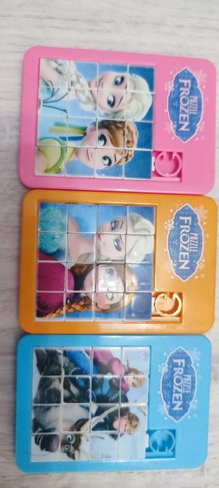 Рокля на Елза от Frozen с подарък светещ ластик за коса