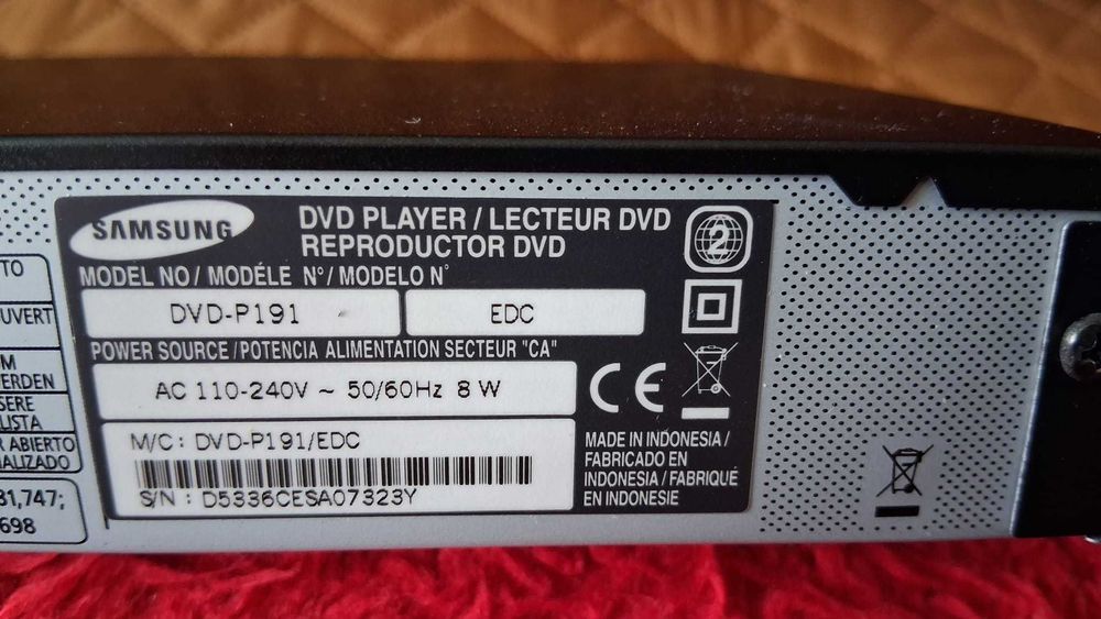 DVD player Samsung nou cu telecomanda