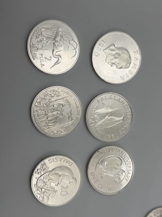 Monede si medali Argint 925 La pret de Bursa Argint de investitie 499g