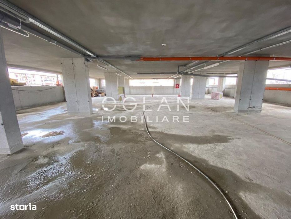 Apartament 2 cam cu parcare subterana, bloc cu lift,  Calea Surii Mici