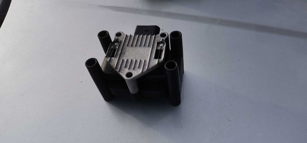 Запалителна бобина VALEO 245159 за VW и SEAT