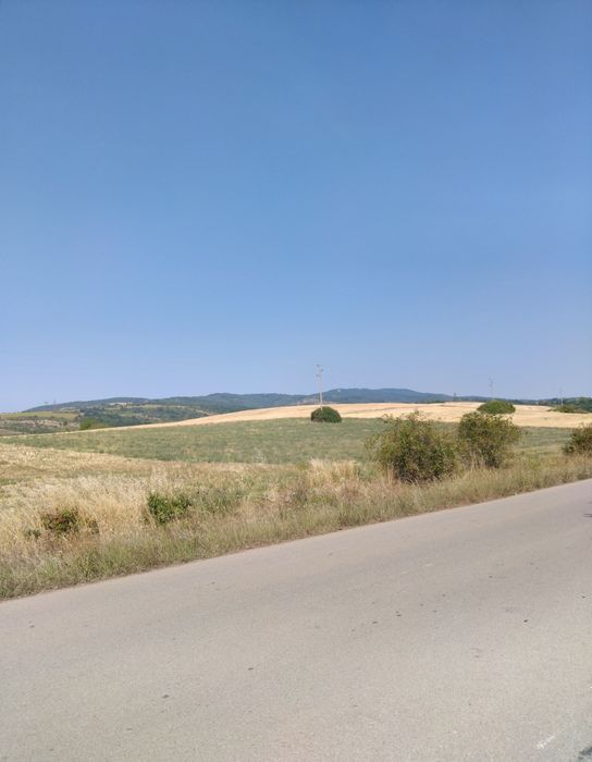Продава имот в Дяково