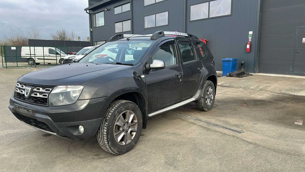Dezmembram Dacia Duster an 2015, 1.5 DCI MOTOR K9K856 Manuala
