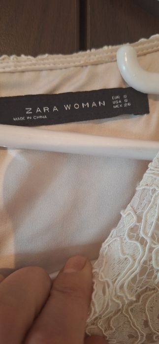 Rochita casual Zara