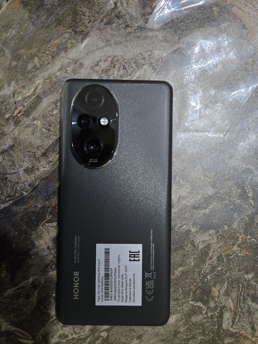 Honor 200 pro  12/512GB