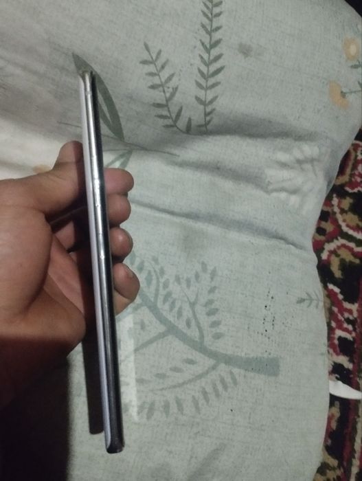 LG WILVET kareski arginal telefon barted bor Redmi not 14 ga