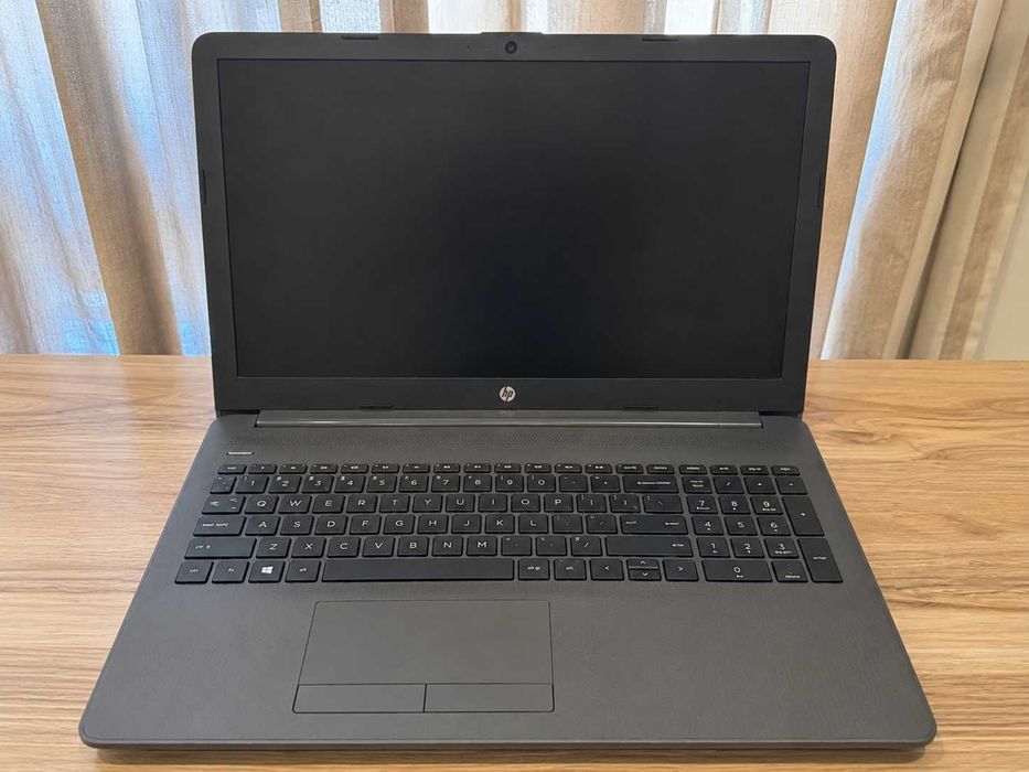 Laptop HP 255 G7, Amd Athlon 3150U, 16 GB Ram, Ssd 256 GB, 15.6 Inch, Windows 10, Incarcator