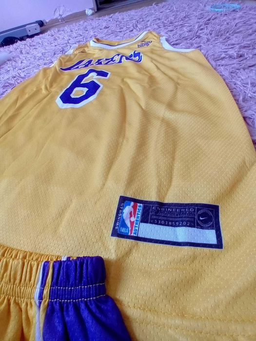 Чисто нов оригинален екип на Los Angelis Lakers - LeBron James