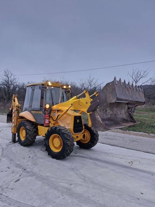 Buldoexcavator JCB 2CX 4×4