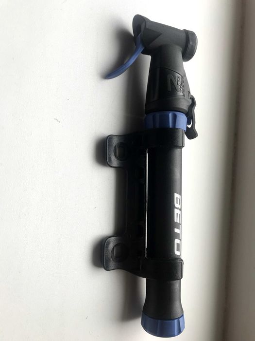 Продам Насос для велосипеда