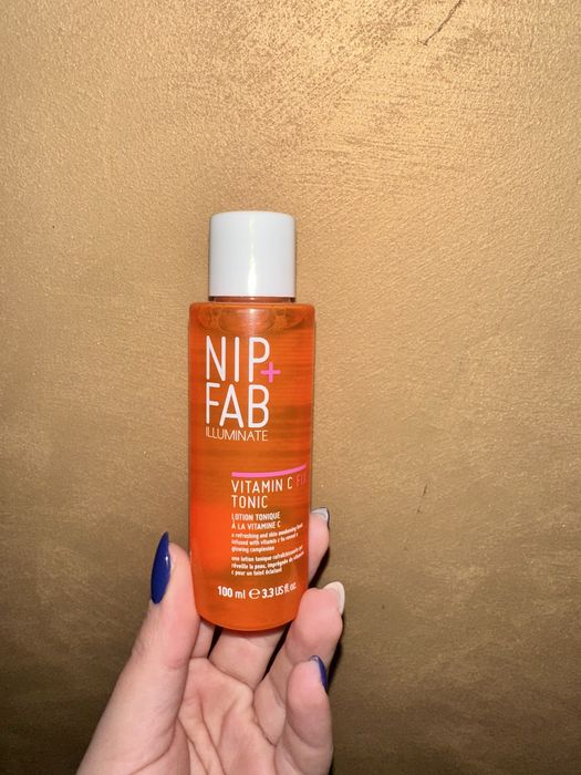 Тоник с витамиж C на NIP+FAB