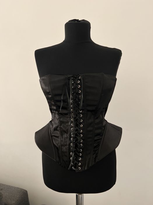 Corset negru satin S si M