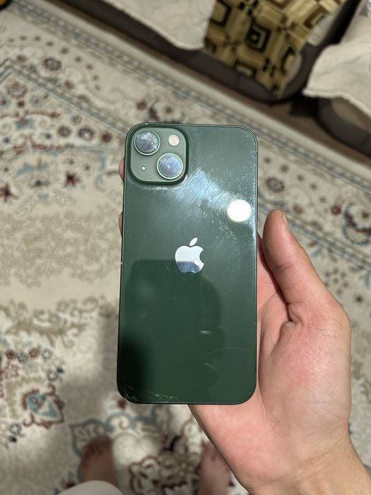 Iphone 13 емкость 100%