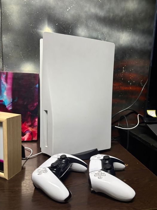 PlayStation 5 продам пс5