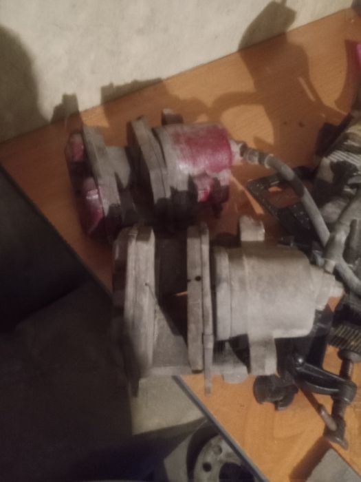 Суппорта джетта 5.об1.6