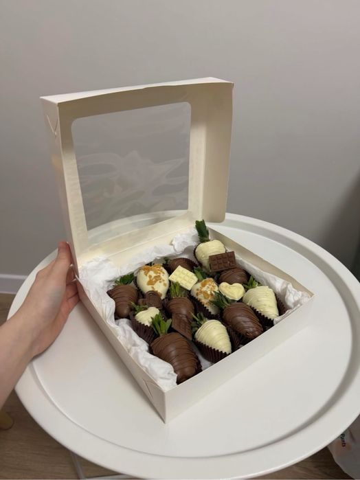 Клубника в шоколаде ,