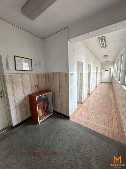 Продава се Заведение в Севлиево - 372 кв.м за 1 €/кв.м - Снимка #2