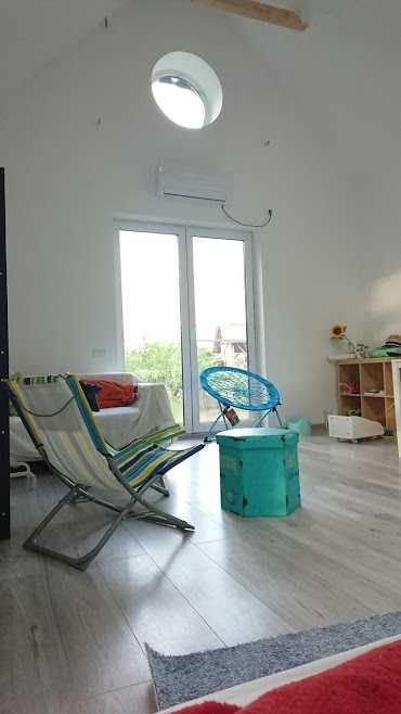 Casa noua cu Teren de 3000mp Intravilan 12 km de Pitesti