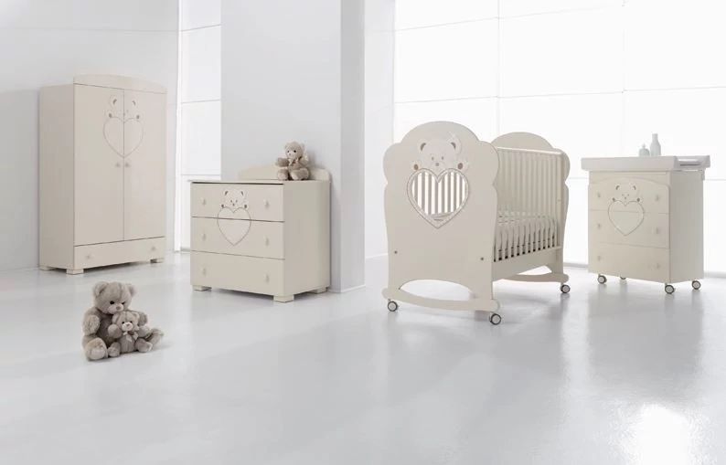 Детская мебель из бука