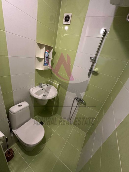 Дава се под наем Двустаен апартамент в Варна, Център - 65 кв.м за 400 € - Снимка #3