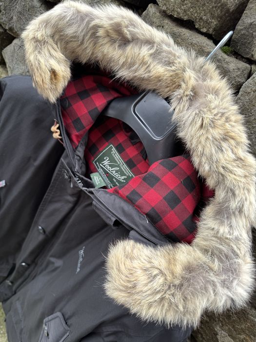 Woolrich parka puf si blana naturala