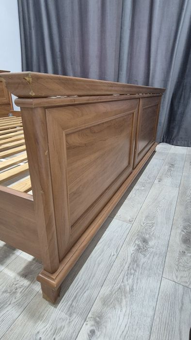 Продам двухспальнаю кровать