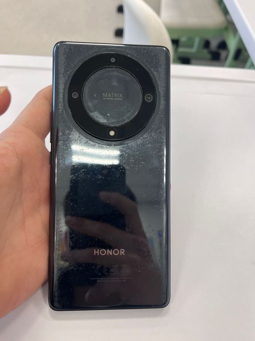 Смартфон Honor X9a в идеальном состоянии