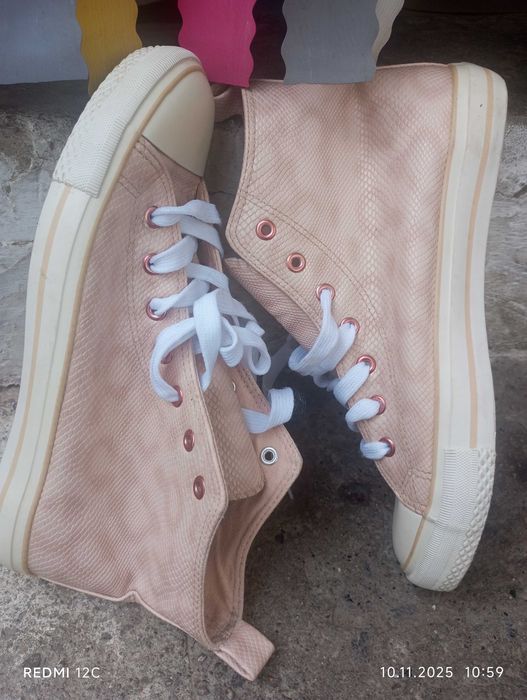 Дамски кецове Atmosphere 40-41 номер.