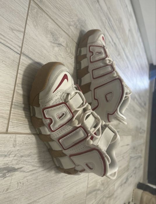 Nike air uptempo