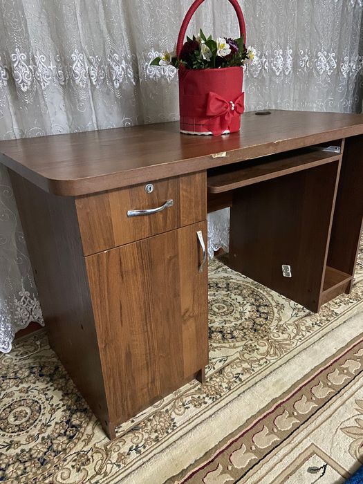 Kompyuter stol ofis va uy uchun