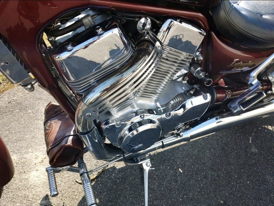 Suzuki intruder VS 1400