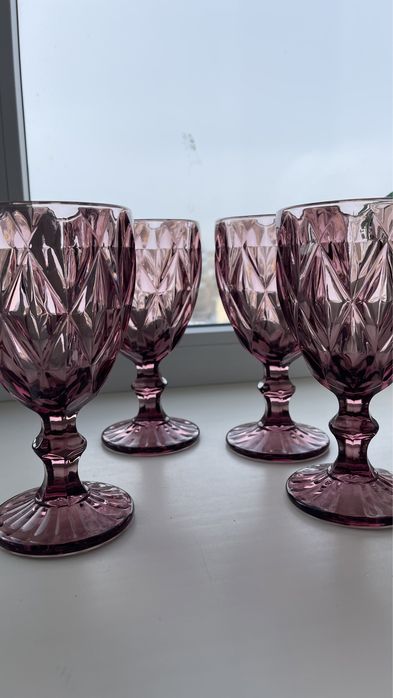 Продам фужеры 4 шт