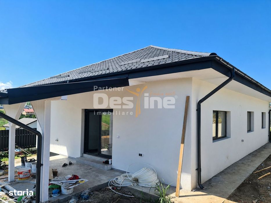 Casa in VOROVEȘTI, 4 camere, 87 mp utili, 15 mp terasa, incalzire in
