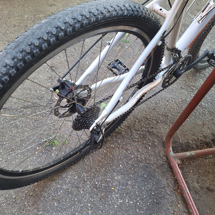 Vând bicicleta  REX RMS