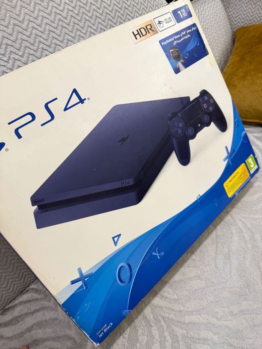 Playstation 4 slim 1 тб