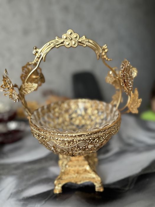 Срочно продаю печенницу, конфетницу