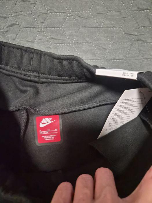 Къси панталони nike и тениска 158-170 размер