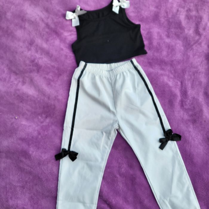 Set elegant 122cm - 30 lei