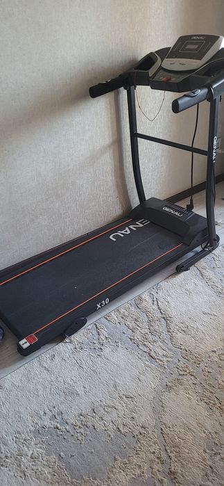 Беговая дорожка Genau