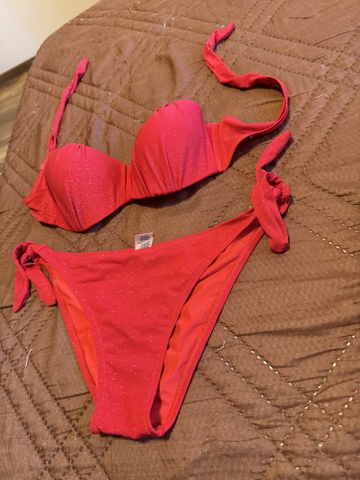 Бански и чехли за плаж