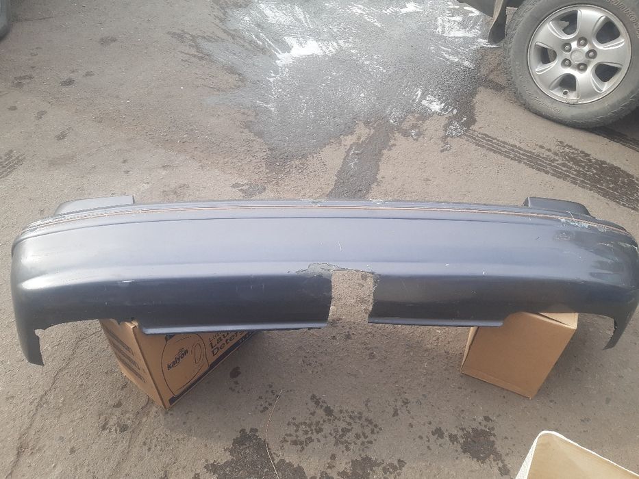 Задний бампер камри 20 европеец