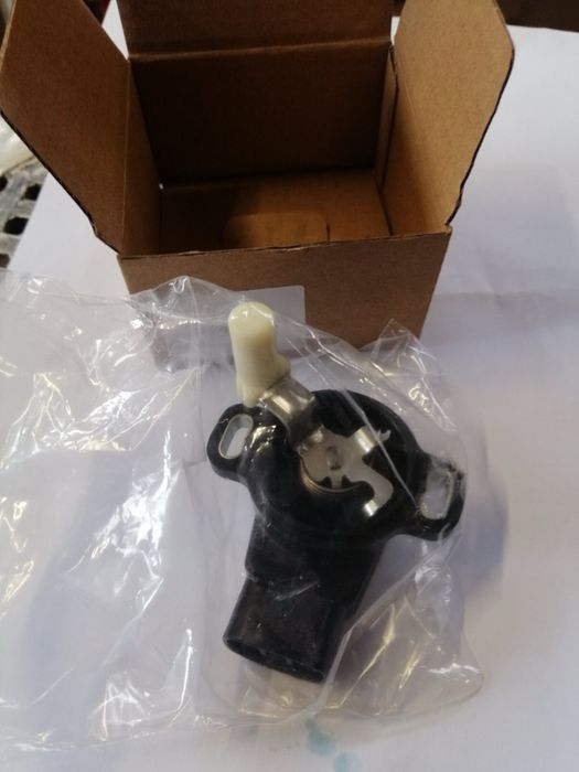 Toyota corolla verso Сензор за  положение на педала на газта 89821-52021
