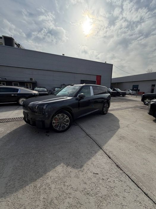 Lynk & Co-900-1.5T-Ultra. Srochna sotiladi kotta kalichistvada bor.