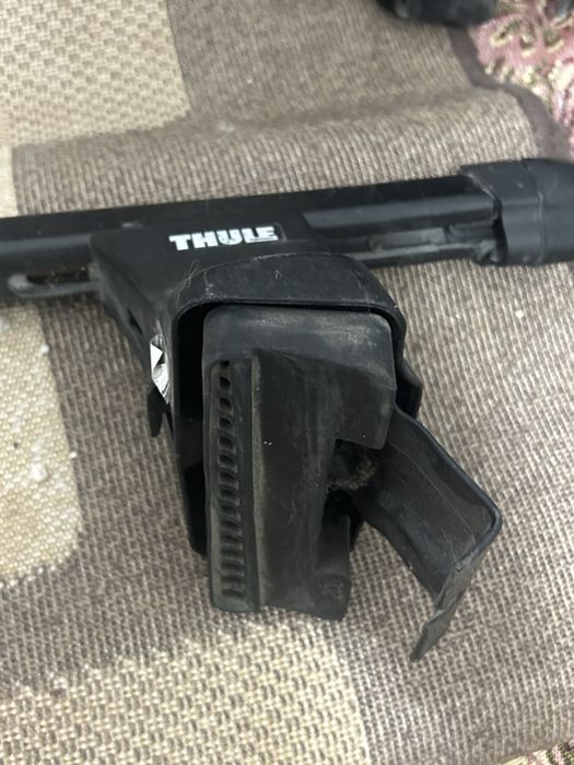 Bare Auto transversale THULE 127 cm.