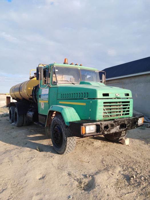 АВтоцисцерна под гсм