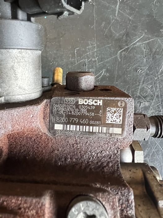 Injector injectoare pompa rampa renault 1.9 eu5  f9q perfect functiona