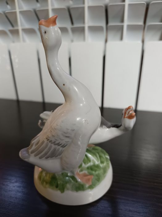 Гуси  Статуэтка .